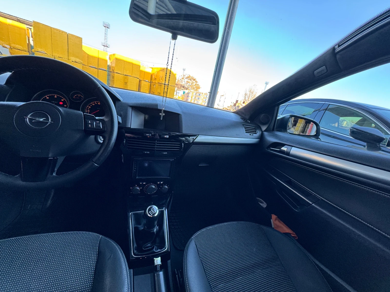 Opel Astra GTC, снимка 10 - Автомобили и джипове - 53956788