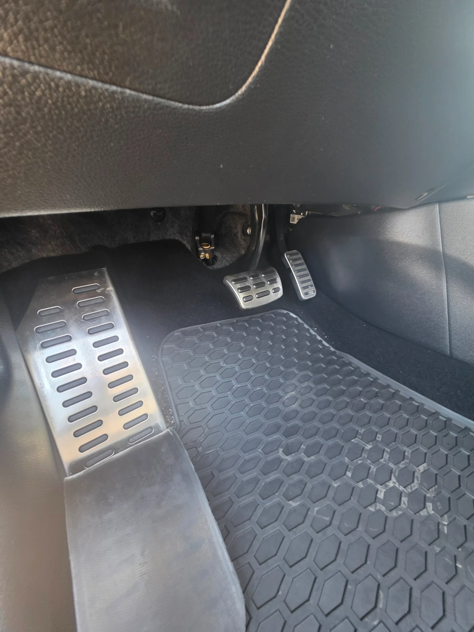 Kia Ceed SW, снимка 15 - Автомобили и джипове - 54173039