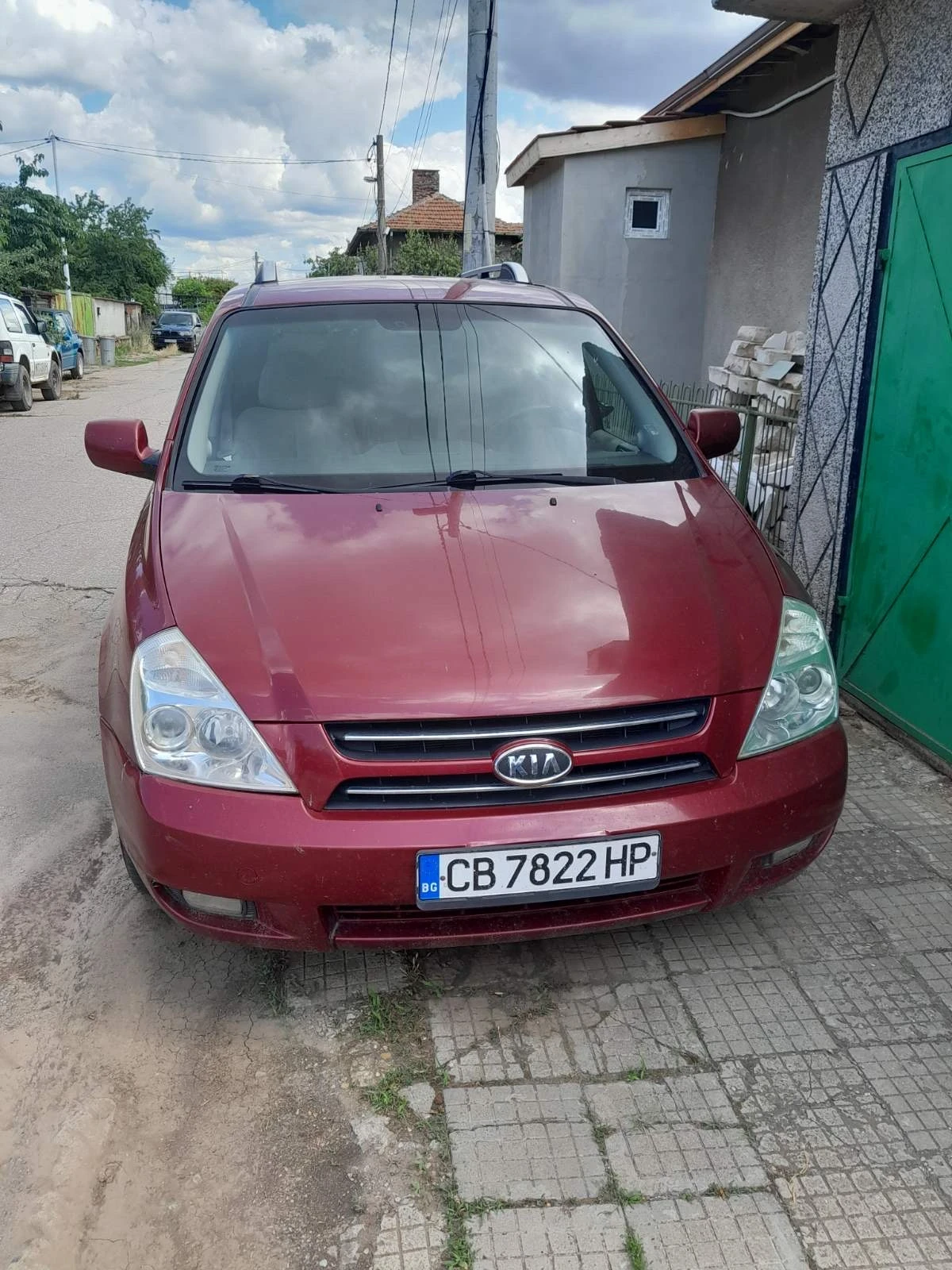 Kia Carnival, снимка 2 - Автомобили и джипове - 55175813
