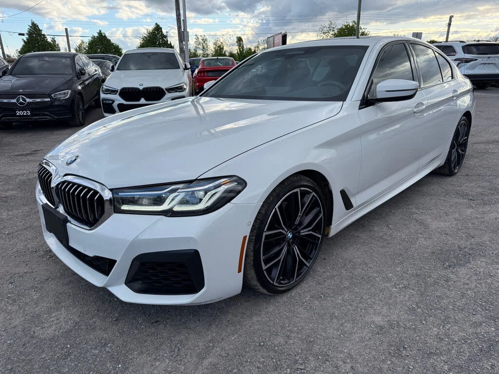BMW 540 i xDrive* M SPORT* BOWERS & WILKINS* DISTRONIC* 