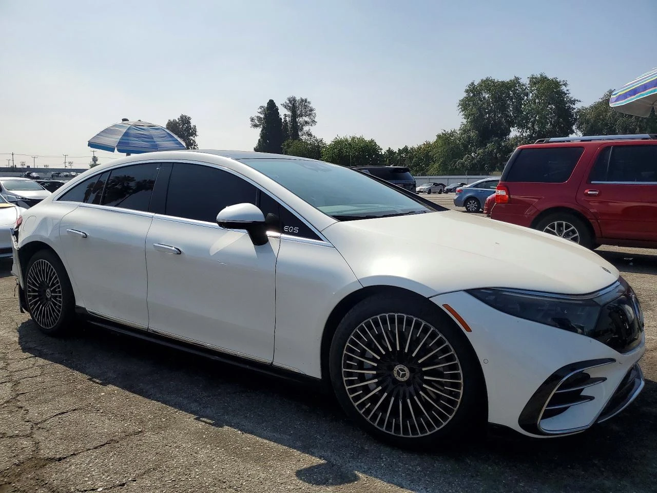 Chrysler 200 3.7l Mercedes-Benz Eqs Sedan 450+  | Mobile.bg � ����������� 4