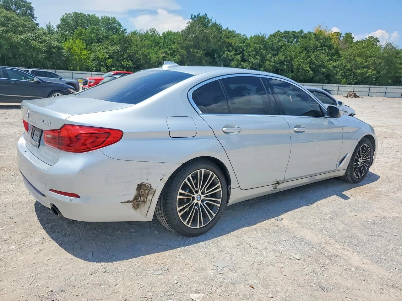 BMW 530 2.0l Xi, снимка 3 - Автомобили и джипове - 55755742