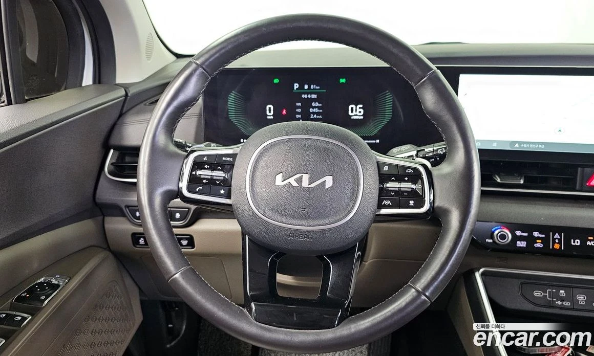 Kia Carnival Gasoline 9-Seater Prestige, снимка 13 - Автомобили и джипове - 56155280