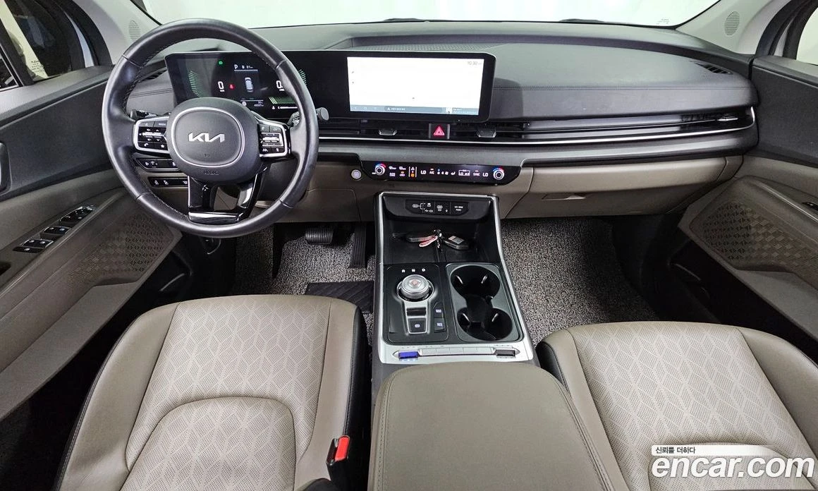 Kia Carnival Gasoline 9-Seater Prestige, снимка 7 - Автомобили и джипове - 56155280