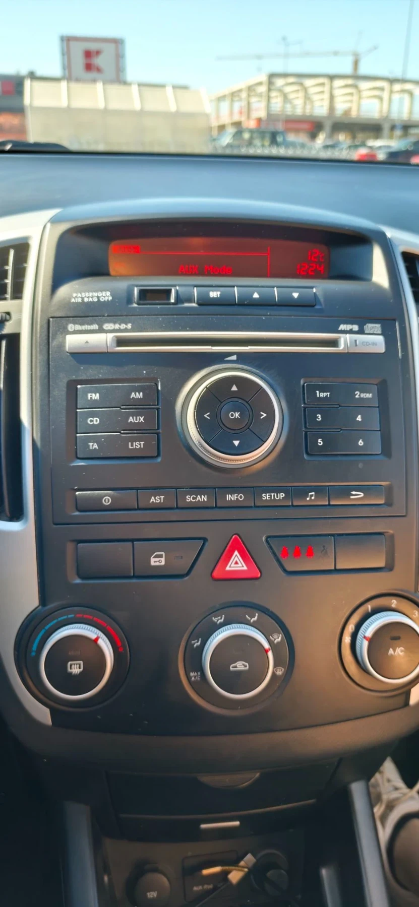 Kia Ceed, снимка 8 - Автомобили и джипове - 56357921