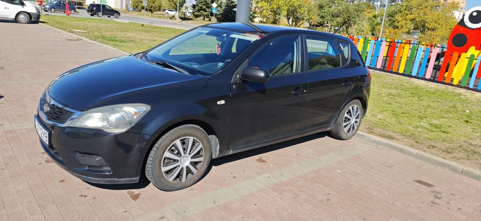 Kia Ceed, снимка 3 - Автомобили и джипове - 56357921