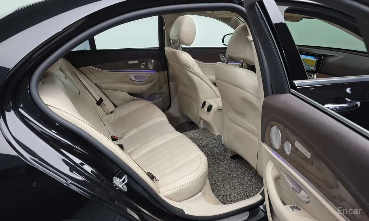 Mercedes-Benz E 300  Exclusive/����������� | Mobile.bg � ����������� 12