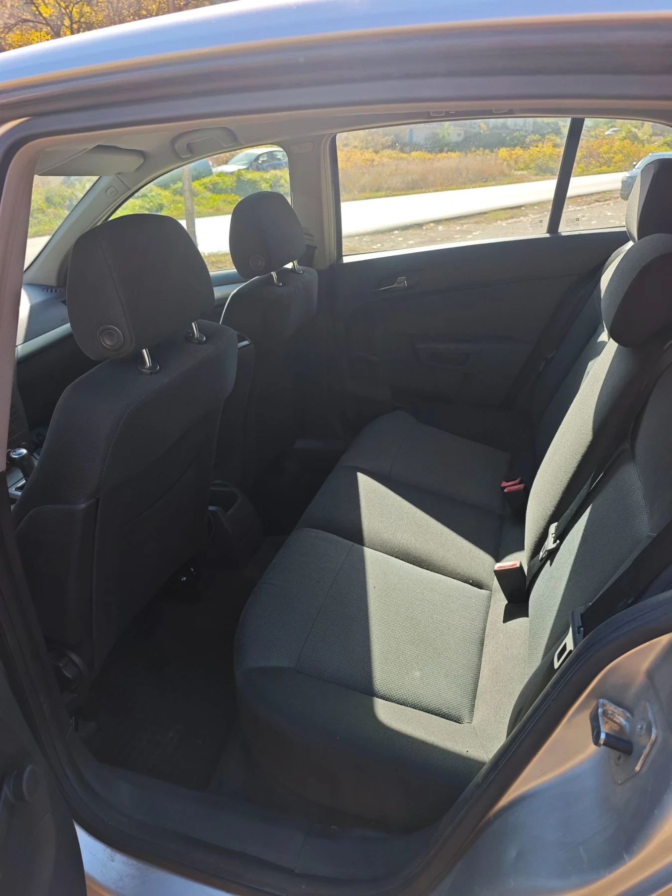 Opel Astra 1.4I �.���� | Mobile.bg � ����������� 8