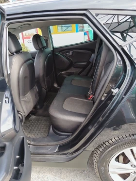 Hyundai IX35 2000i GPL 4х4 Автомат - Типтроник, снимка 11