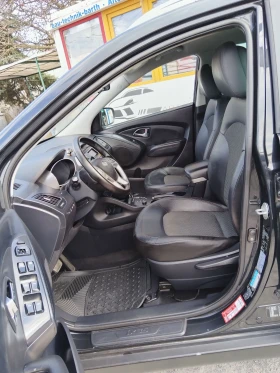 Hyundai IX35 2000i GPL 4х4 Автомат - Типтроник, снимка 10