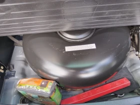 Hyundai IX35 2000i GPL 4х4 Автомат - Типтроник, снимка 8