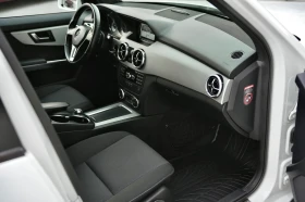 Mercedes-Benz GLK 220CDI* AMG* 7GTronic* Подгрев* Сменени вериги* , снимка 9