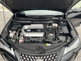 Lexus UX 250h 2.0 Hybrid ACC, снимка 8