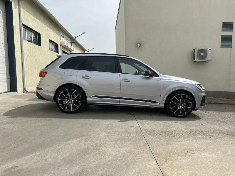 Audi SQ7 Black Edition /Carbon/FULL!!!, снимка 3 - Автомобили и джипове - 44995637