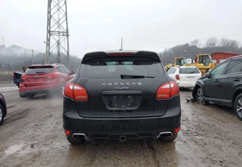 Porsche Cayenne, снимка 8 - Автомобили и джипове - 48751388