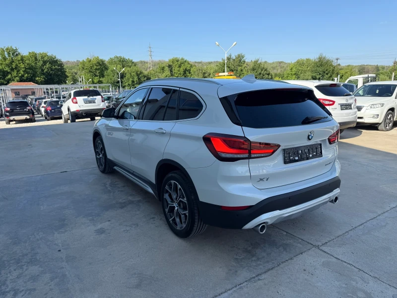 BMW X1 2.0d * X-drive* Panorama* Head-up* NOVA* , снимка 5 - Автомобили и джипове - 51186215
