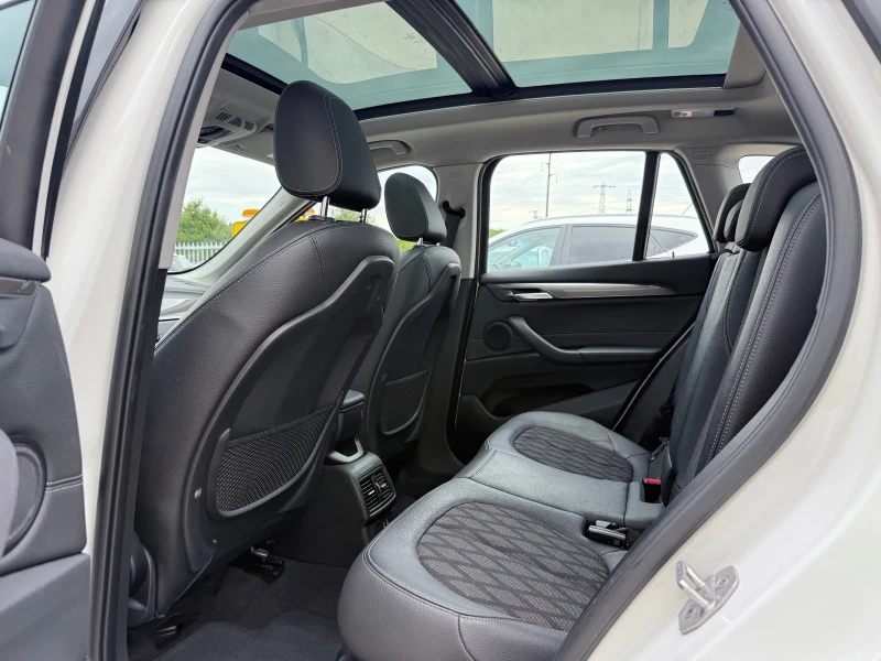 BMW X1 2.0d * X-drive* Panorama* Head-up* NOVA* , снимка 8 - Автомобили и джипове - 51186215