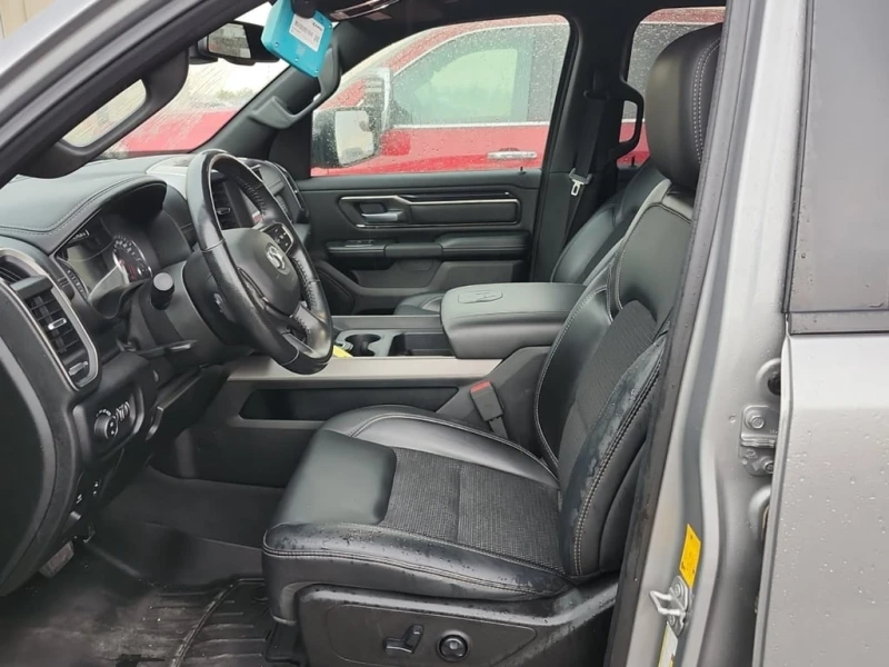 Dodge RAM 1500 * SPORT CREW CAB SHORT BED * CARFAX * БЕЗ ПЪРВОНАЧ, снимка 5 - Автомобили и джипове - 53269271