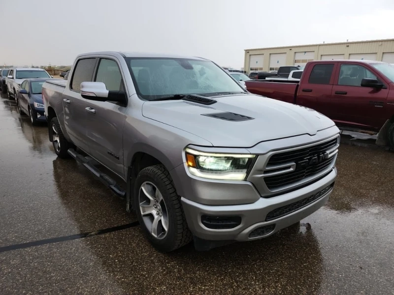 Dodge RAM 1500 * SPORT CREW CAB SHORT BED * CARFAX * БЕЗ ПЪРВОНАЧ, снимка 2 - Автомобили и джипове - 53269271