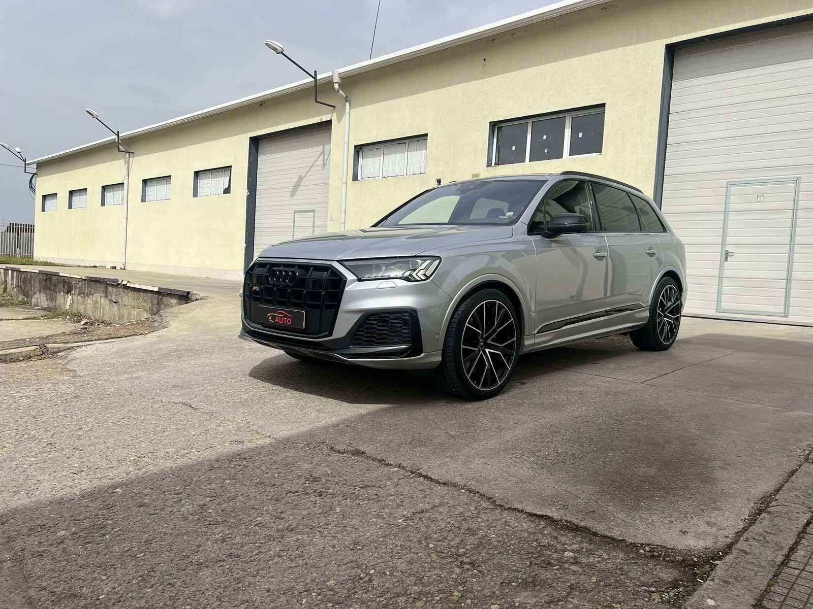 Audi SQ7 Black Edition /Carbon/FULL!!! - изображение 2