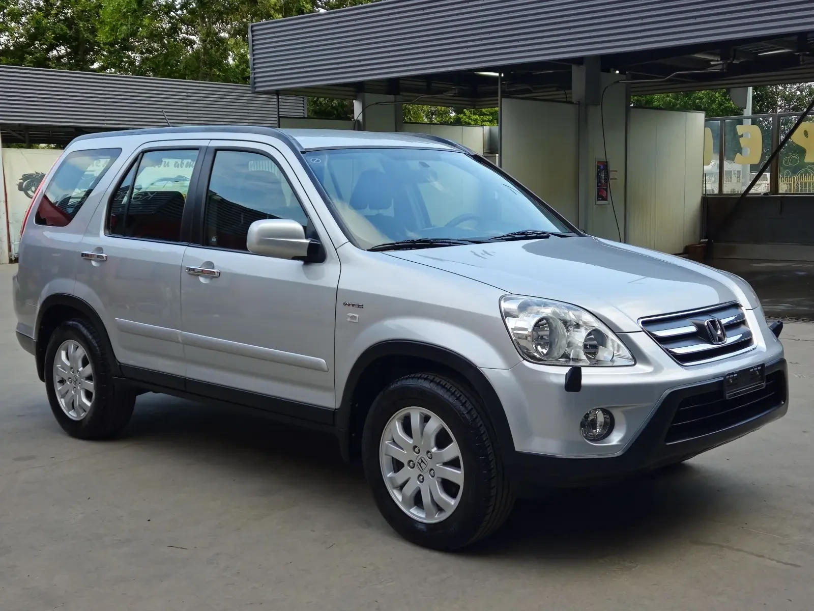Honda Cr-v 2.0 i FACELIFT4x4  8гуми с 8 джанти - изображение 3