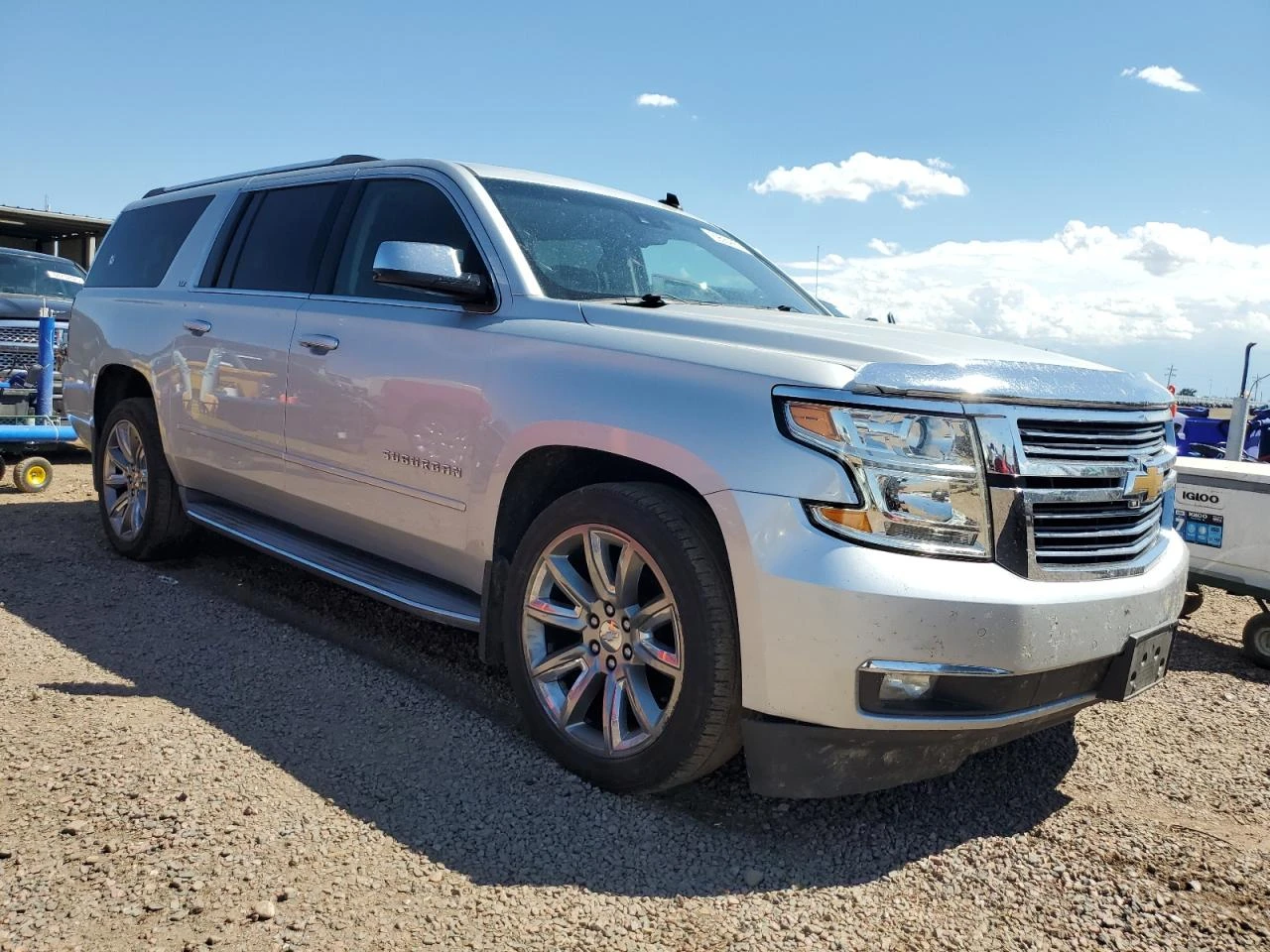 Chevrolet Suburban K1500 LTZ - изображение 4