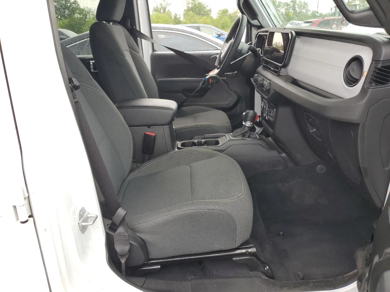 Jeep Wrangler SPORT - изображение 7