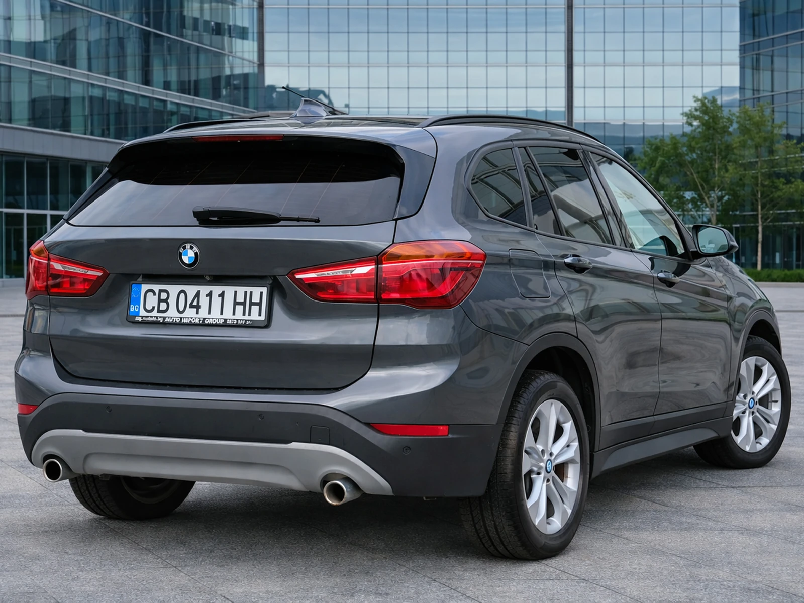 BMW X1 18D Xdrive - изображение 4