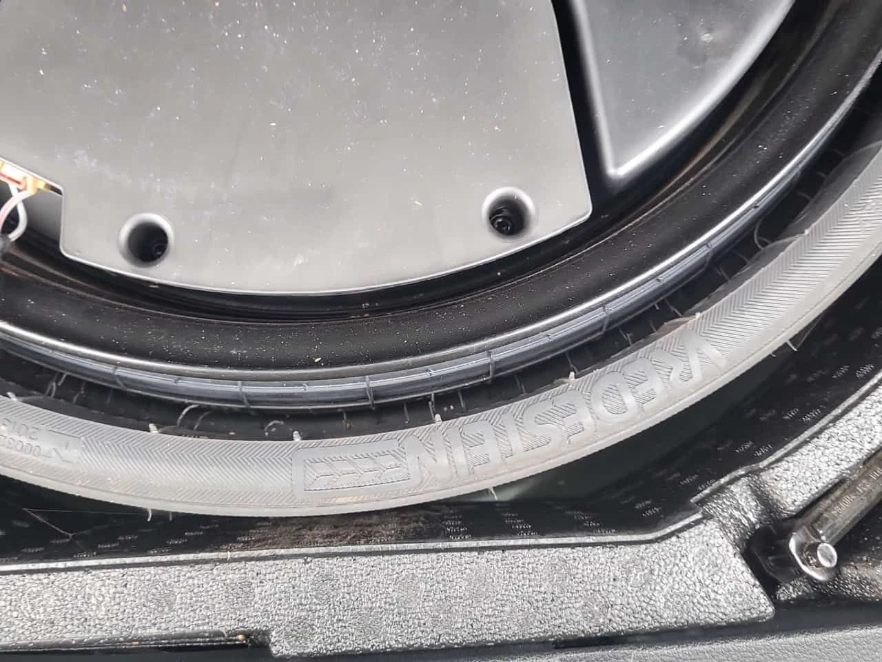 Audi Q5  KOMFORT/CARFAX/Дистроник/Подгрев/Нави, снимка 13 - Автомобили и джипове - 53774547