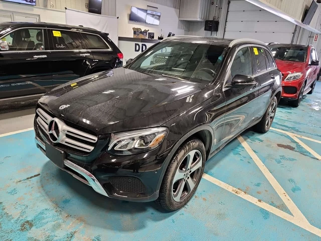 Mercedes-Benz GLC 300 ���� * �������� * KEYLESS * CARFAX | Mobile.bg � ����������� 1