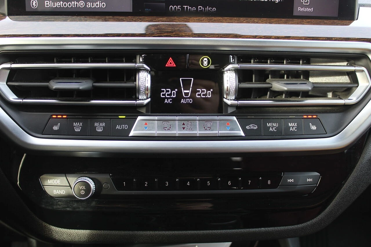 BMW X3 xDrive30e AWD* АвтоКредит* (Цена до БГ) , снимка 16 - Автомобили и джипове - 54088871