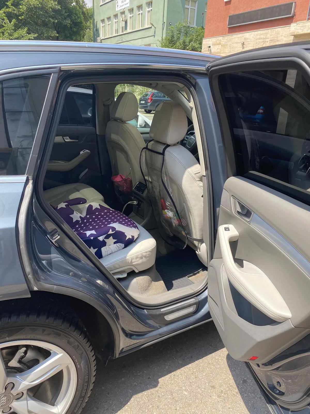 Audi Q5 3000, снимка 5 - Автомобили и джипове - 54675126