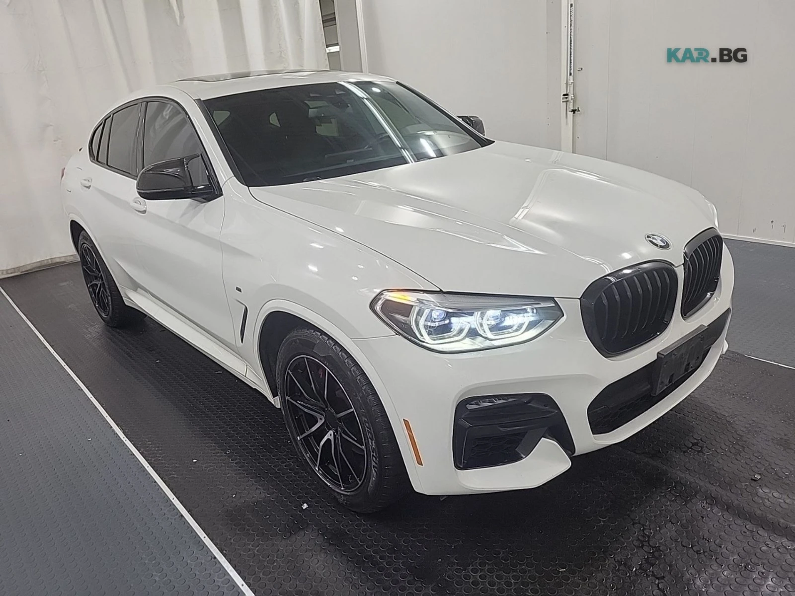 BMW X4 * M40i* ПОДГРЕВ* ПАНОРАМА* КАМЕРА* HUD* , снимка 2 - Автомобили и джипове - 54924819