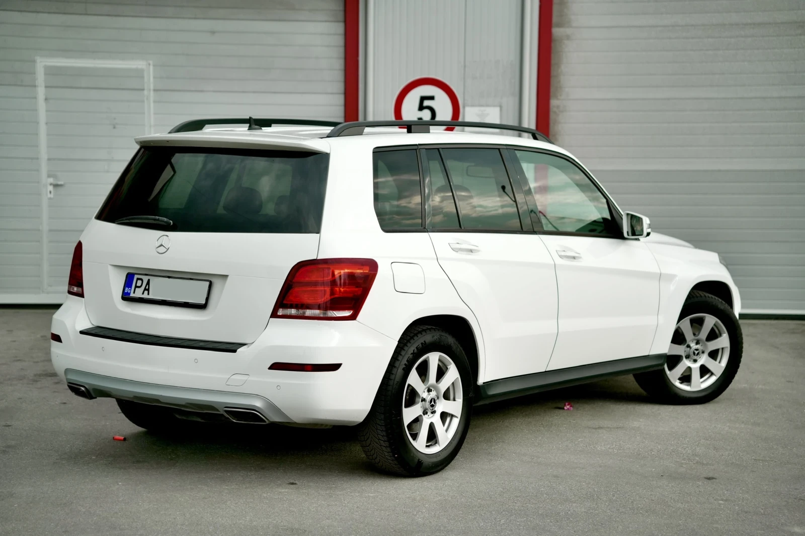 Mercedes-Benz GLK 220CDI* AMG* 7GTronic* Подгрев* Сменени вериги* , снимка 6 - Автомобили и джипове - 55082214