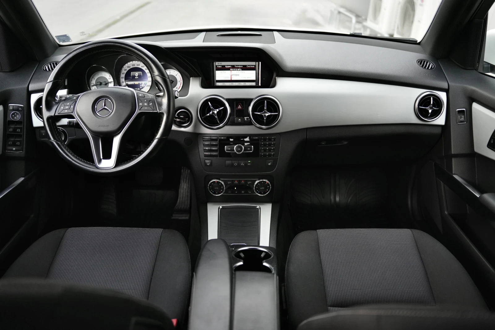 Mercedes-Benz GLK 220CDI* AMG* 7GTronic* Подгрев* Сменени вериги* , снимка 10 - Автомобили и джипове - 55082214