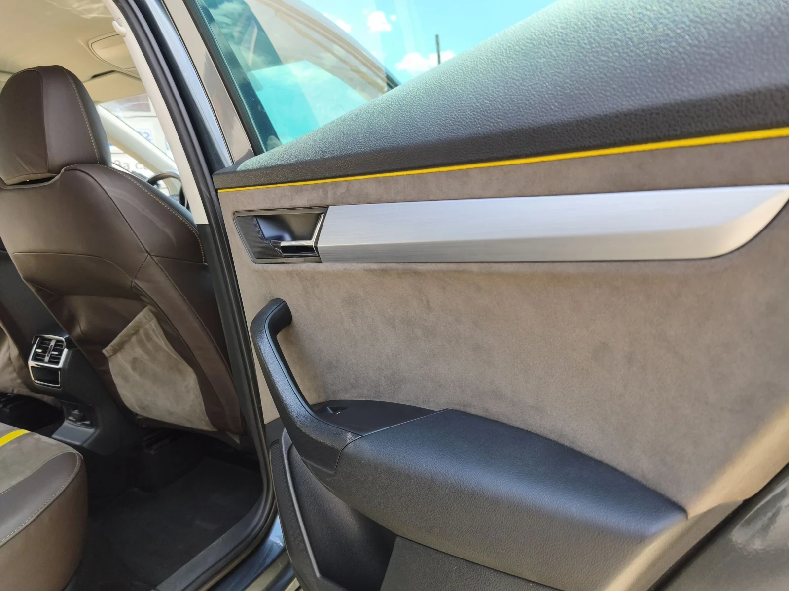 Skoda Karoq 2.0TDI 4x4, снимка 7 - Автомобили и джипове - 55161168