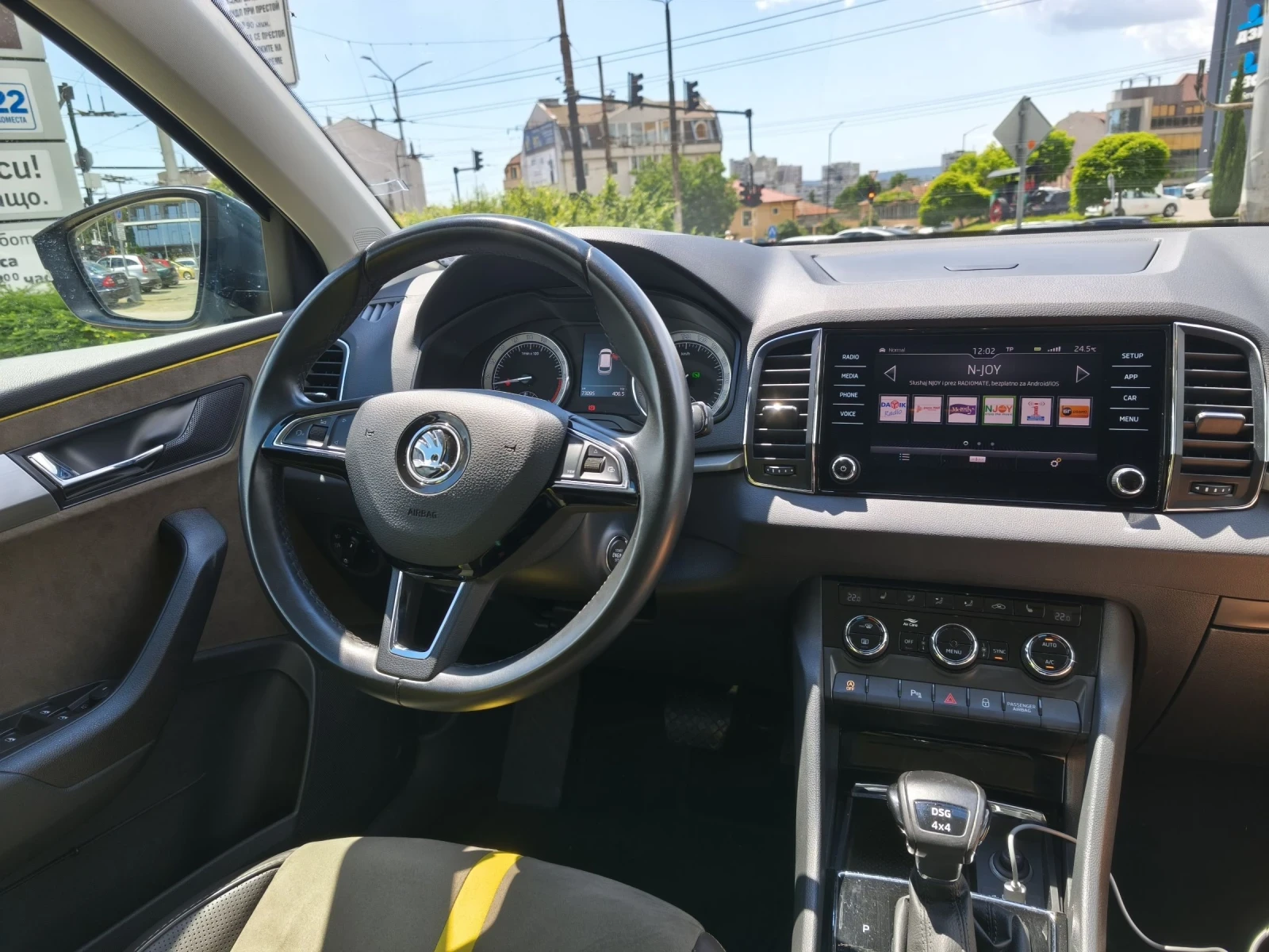 Skoda Karoq 2.0TDI 4x4, снимка 17 - Автомобили и джипове - 55161168
