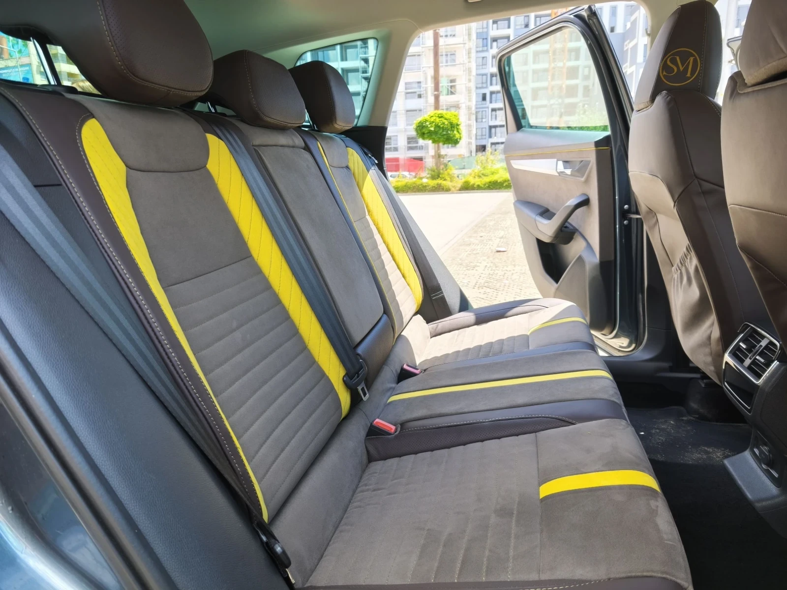 Skoda Karoq 2.0TDI 4x4, снимка 8 - Автомобили и джипове - 55161168