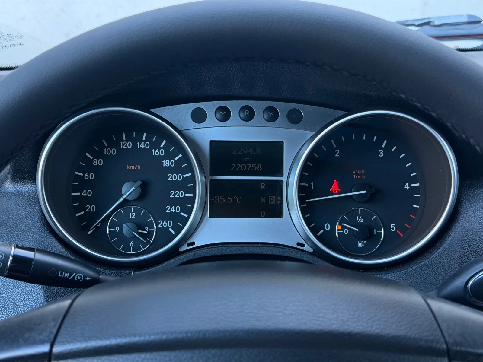 Mercedes-Benz ML 320 3.2CDi 224кс Навигация 4Matic, снимка 16 - Автомобили и джипове - 55784015