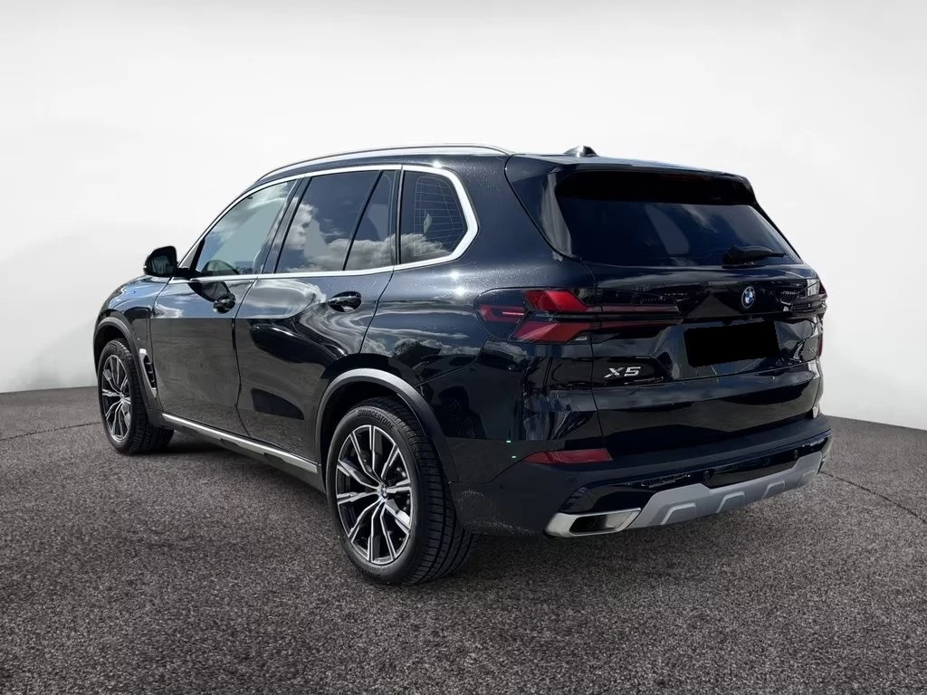 BMW X5 xDrive50e/INDIVIDUAL/PANO/WIDESCREEN/ICONICSOUND, снимка 4 - Автомобили и джипове - 55843823