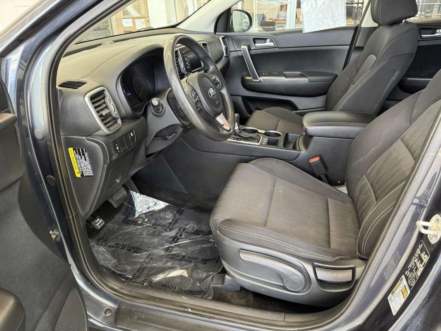 Kia Sportage, снимка 13 - Автомобили и джипове - 56019775