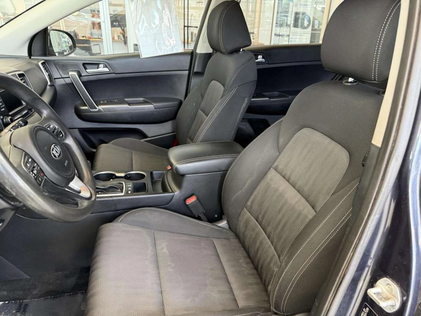 Kia Sportage, снимка 14 - Автомобили и джипове - 56019775