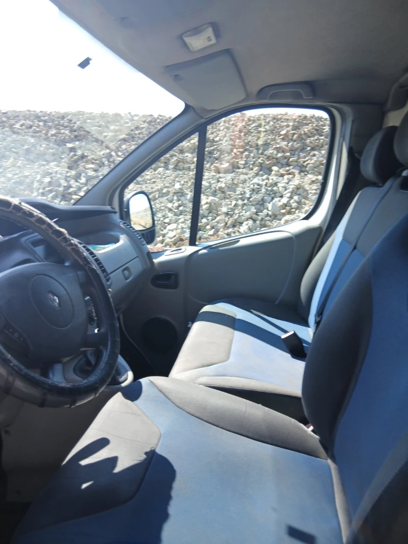 Renault Trafic, снимка 7 - Бусове и автобуси - 52630968