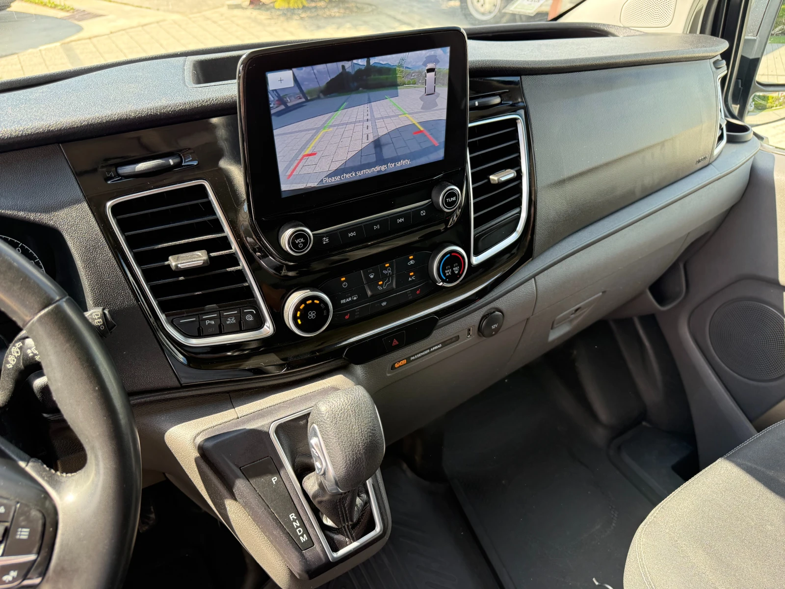 Ford Transit Custom 2.0TDCI Климатик L1H1 Euro 6D-Temp , снимка 15 - Бусове и автобуси - 55263110