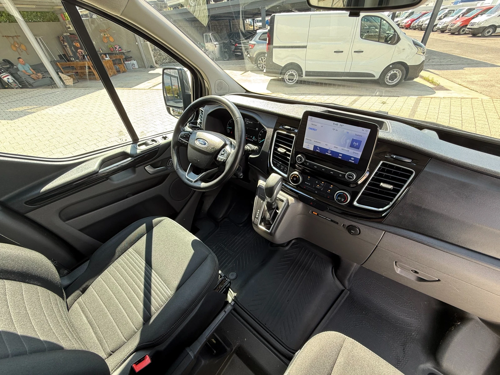 Ford Transit Custom 2.0TDCI Климатик L1H1 Euro 6D-Temp , снимка 11 - Бусове и автобуси - 55263110