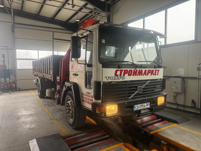 Volvo Fl САМОСВАЛ С КРАН, снимка 2 - Камиони - 49112672