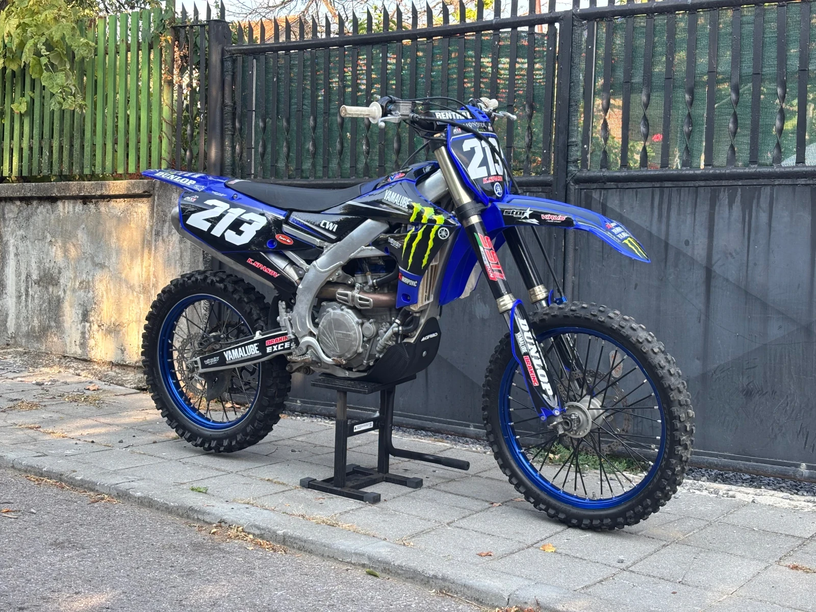Yamaha Yzf