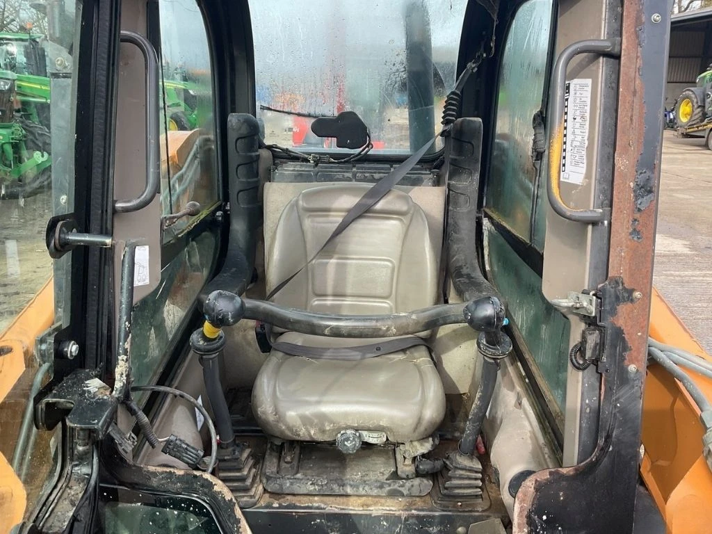 Мини челни товарачи Друга Case SV185, снимка 4 - Индустриална техника - 54064593