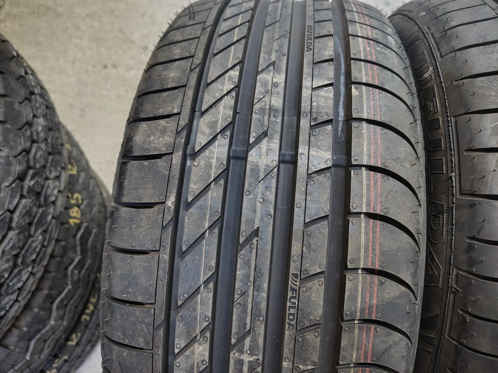  215/45R17 | Mobile.bg   4