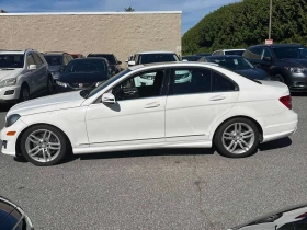 Mercedes-Benz C 300 * CARFAX * БЕЗ ПЪРВОНАЧАЛНА ВНОСКА, снимка 3